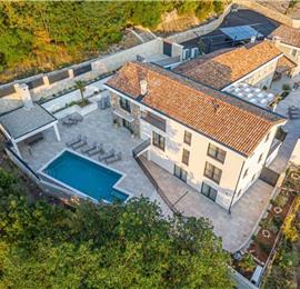 5 bedroom villa with pool near Crikvenica, sleeps 10